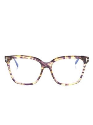 tortoiseshell-effect oversize-frame glasses